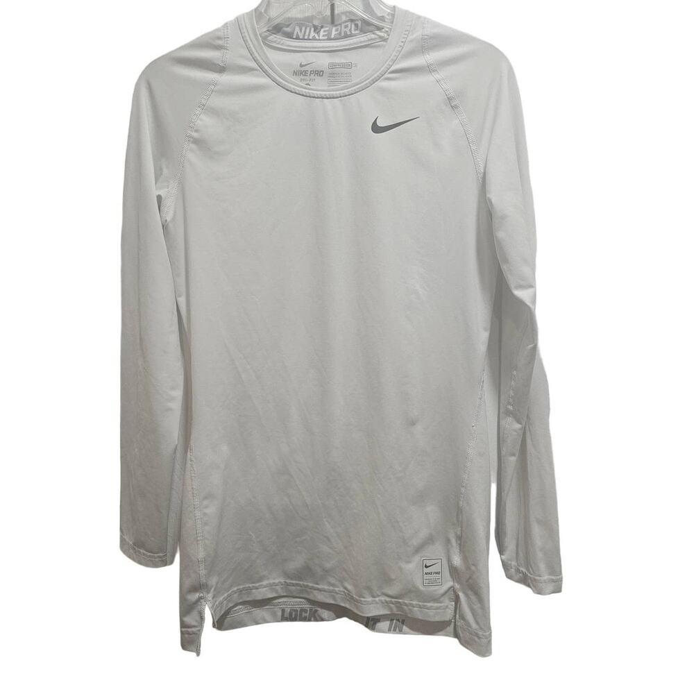 Women's Nike DRI FIT SIZE MEDIUM White
